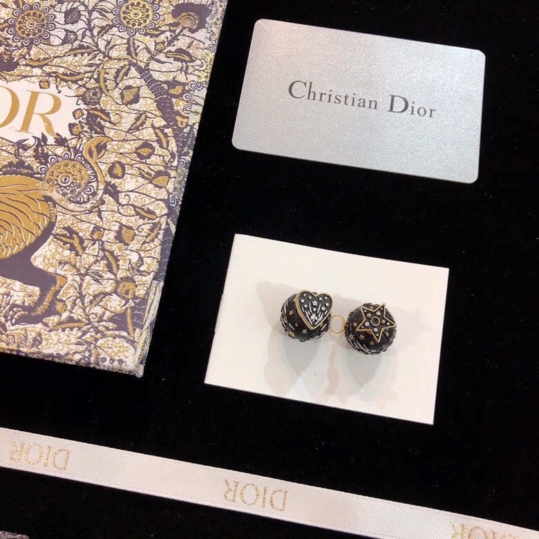 ch**an D*or earrings